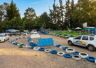 Curso de conducción avanzado de motocicletas. Para pilotos y moteros escoltas, supervisores de seguridad, operarios logísticos, repartidores.